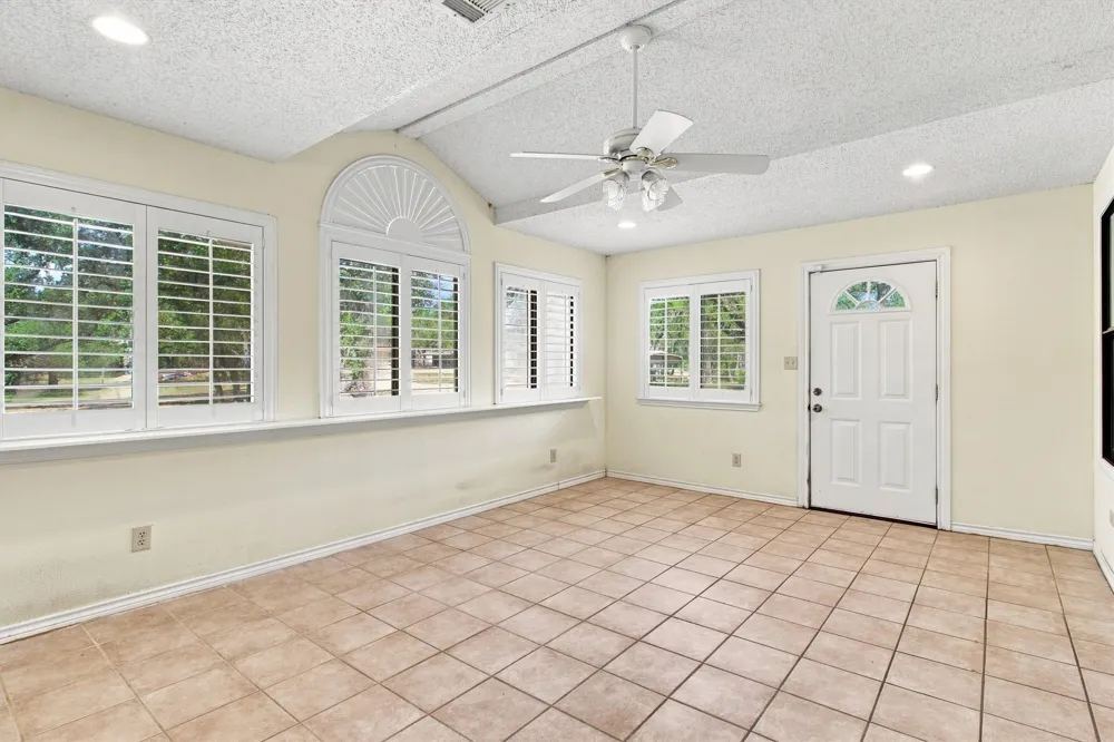 13402 Ramrod Drive Manchaca, TX 78652