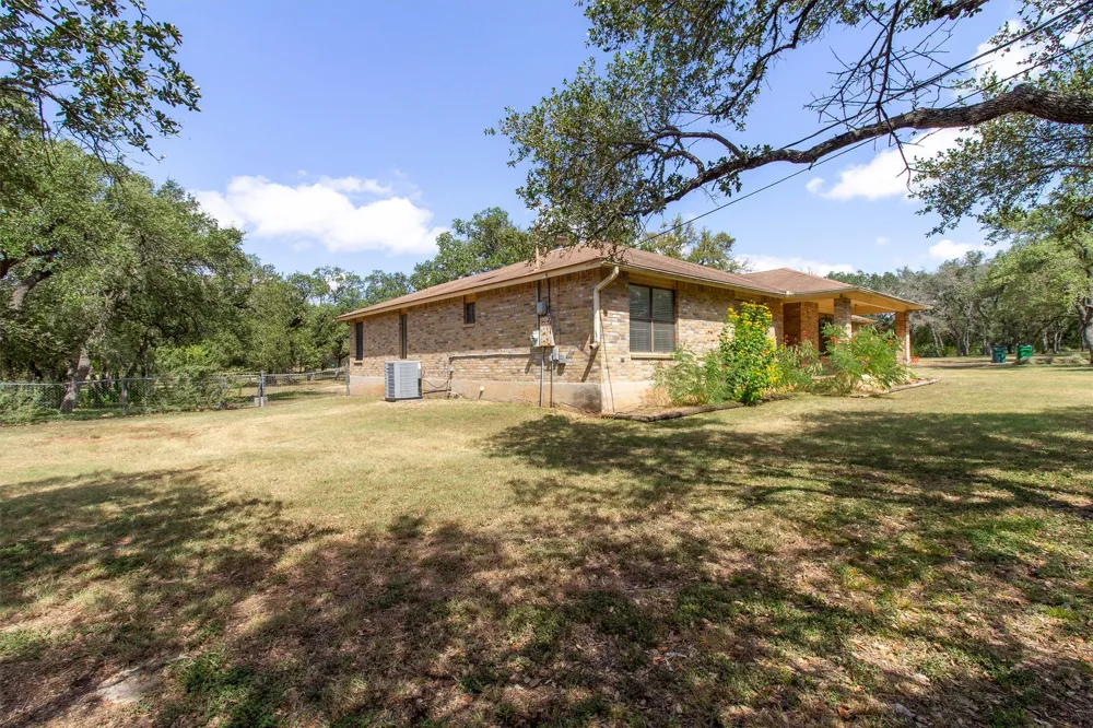 13402 Ramrod Drive Manchaca, TX 78652