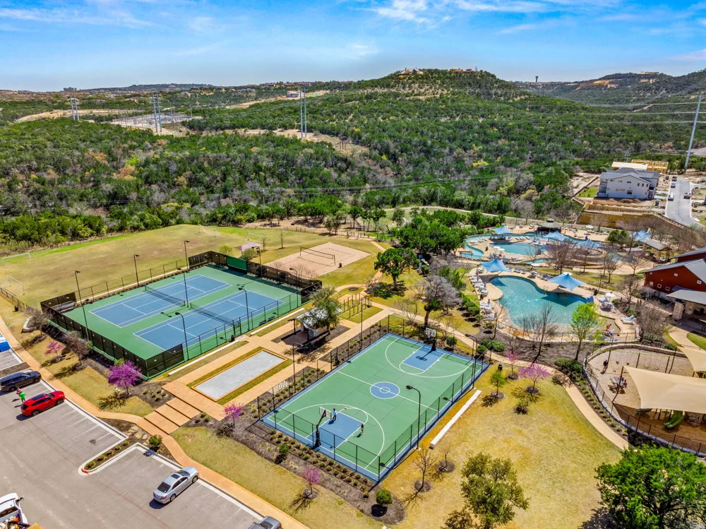 8 Doverland Drive Austin, TX 78738