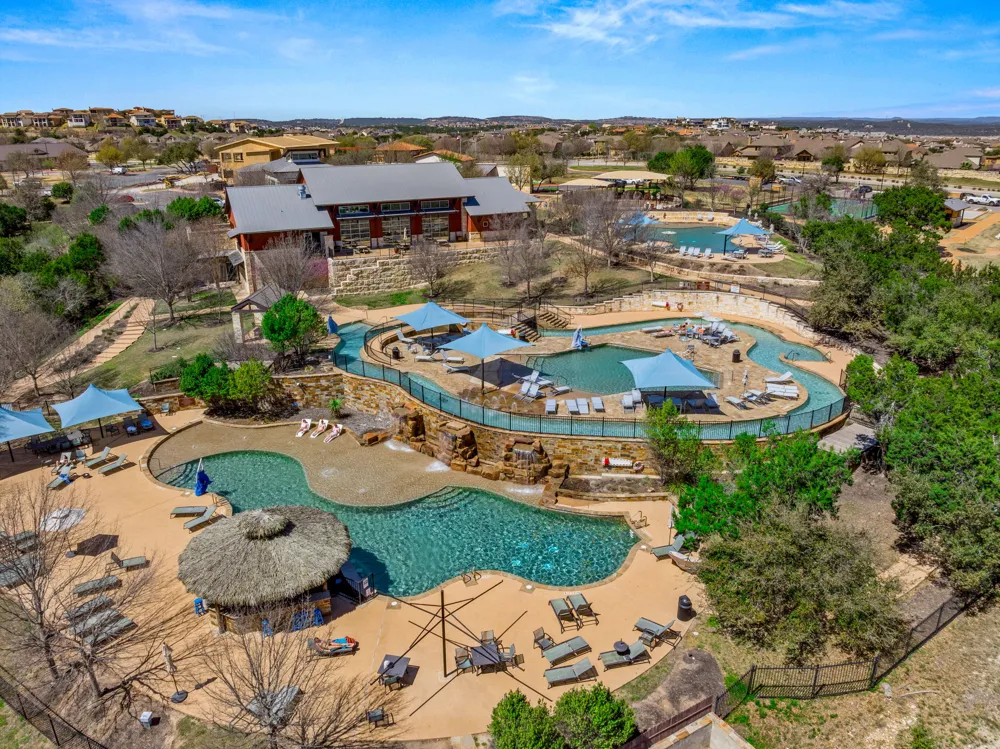 8 Doverland Drive Austin, TX 78738
