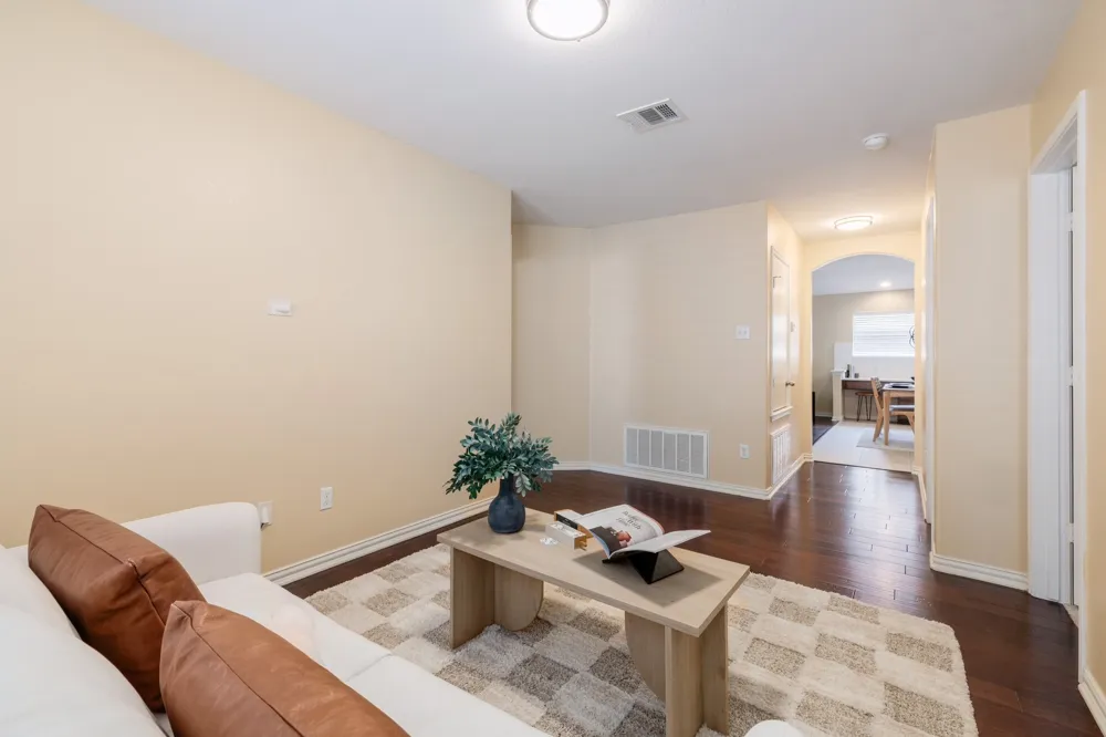 1706 Hidden Springs Path Round Rock, TX 78665