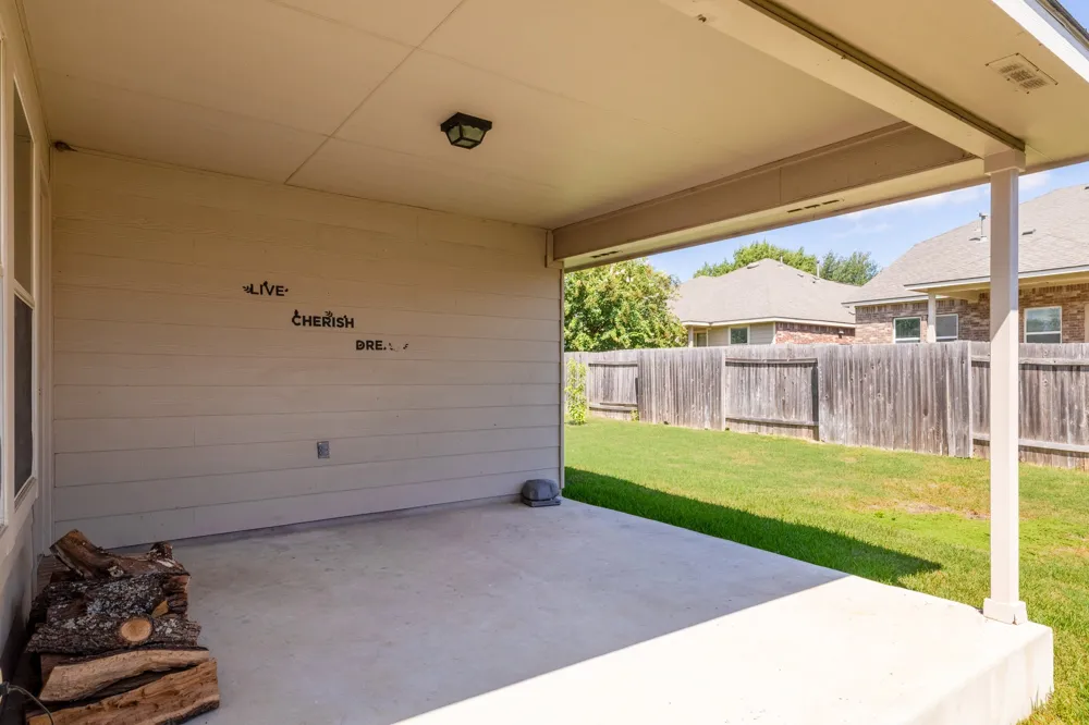 1706 Hidden Springs Path Round Rock, TX 78665
