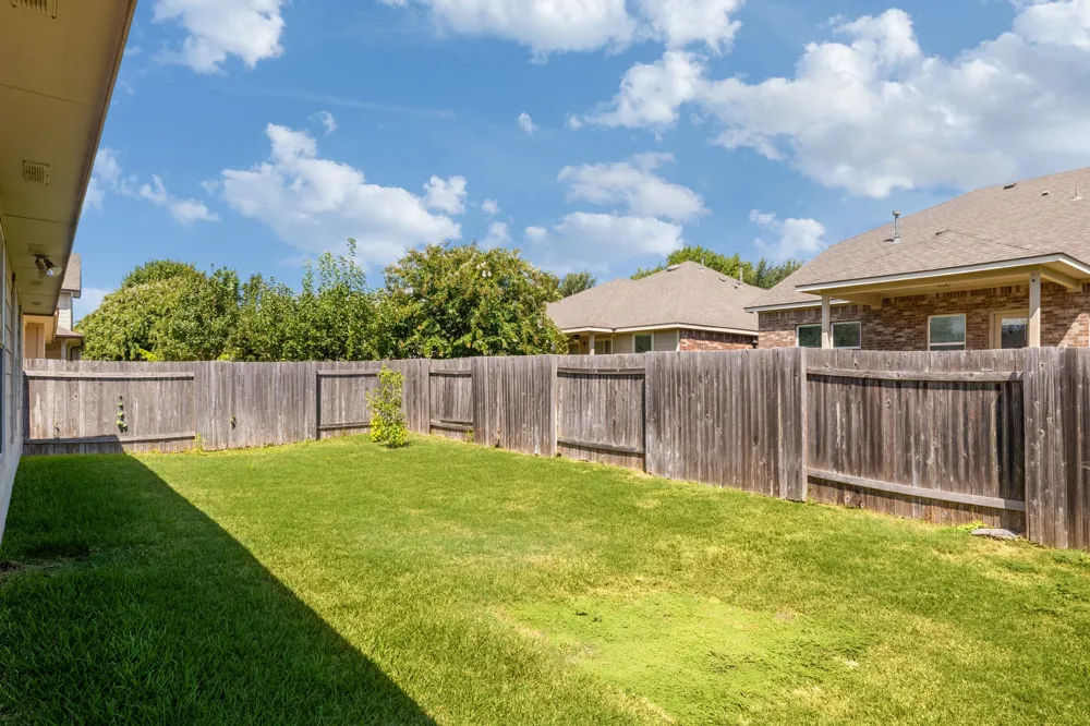 1706 Hidden Springs Path Round Rock, TX 78665