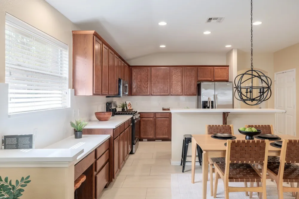1706 Hidden Springs Path Round Rock, TX 78665
