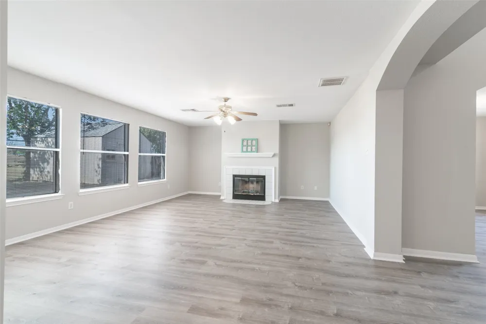 1601 Lantana Drive Round Rock, TX 78664