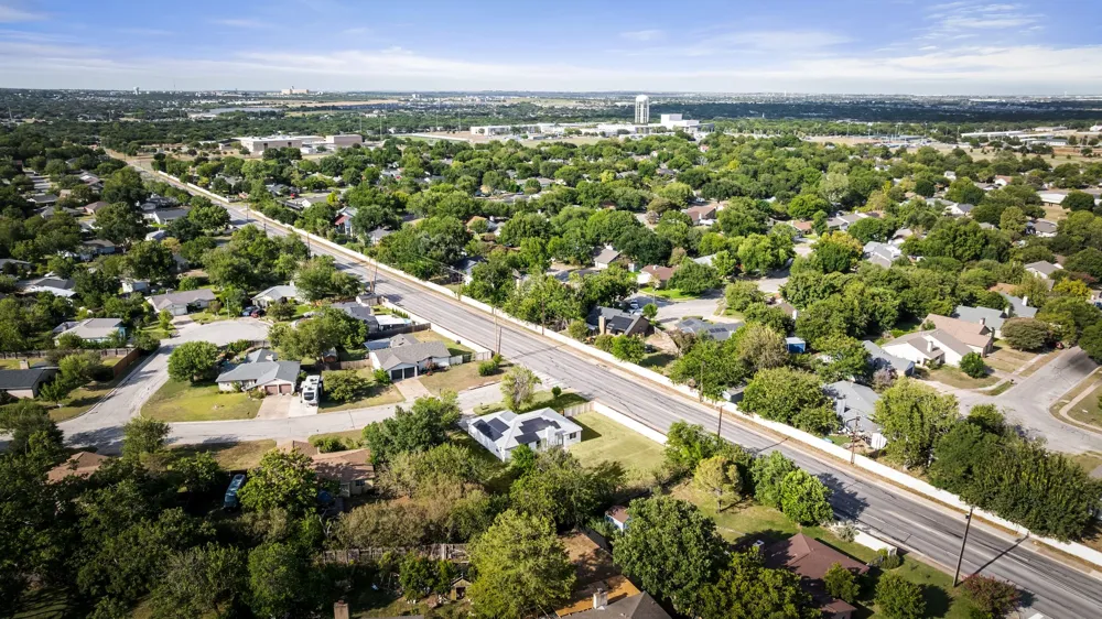 1500 Wildflower Drive Round Rock, TX 78664
