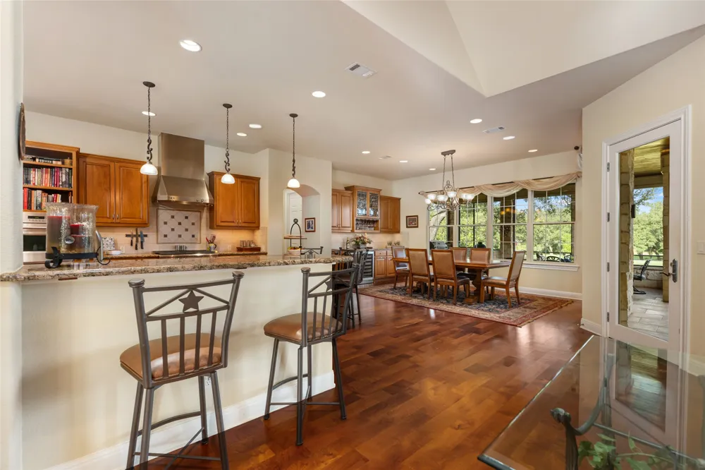 27017 Masters Parkway Spicewood, TX 78669