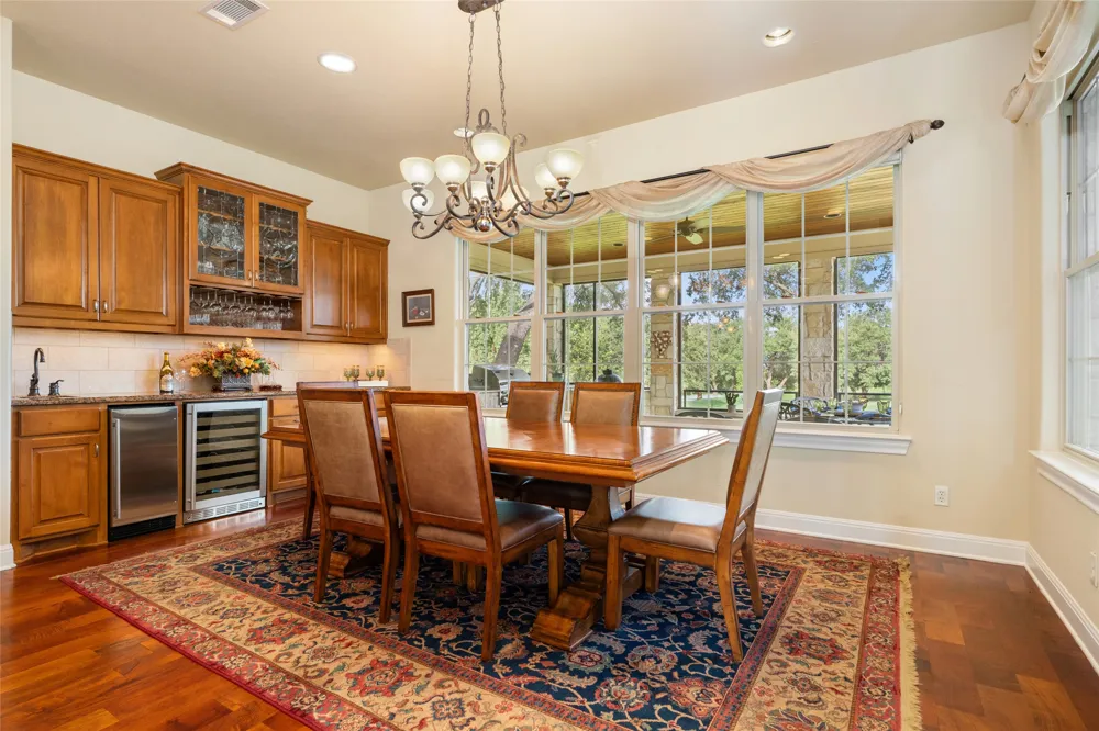 27017 Masters Parkway Spicewood, TX 78669