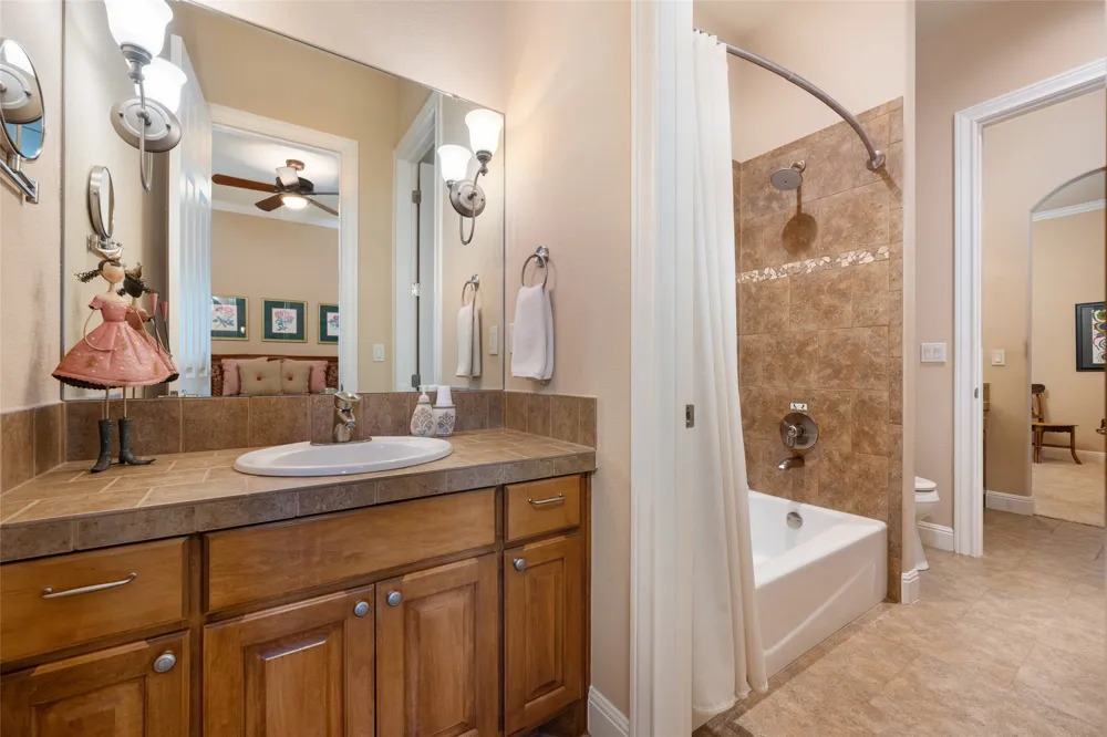 27017 Masters Parkway Spicewood, TX 78669