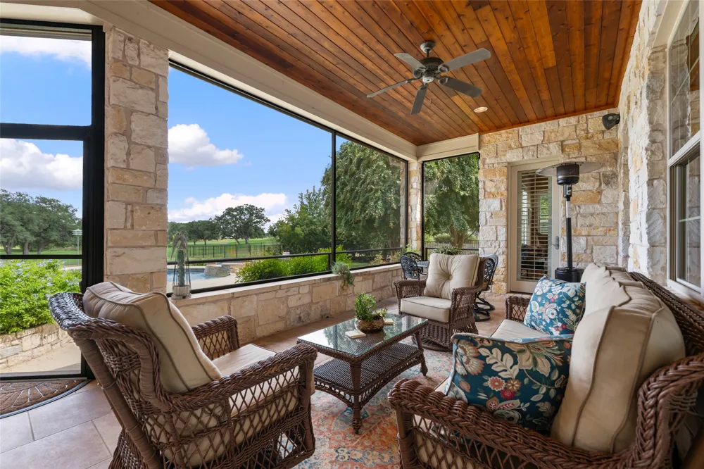 27017 Masters Parkway Spicewood, TX 78669