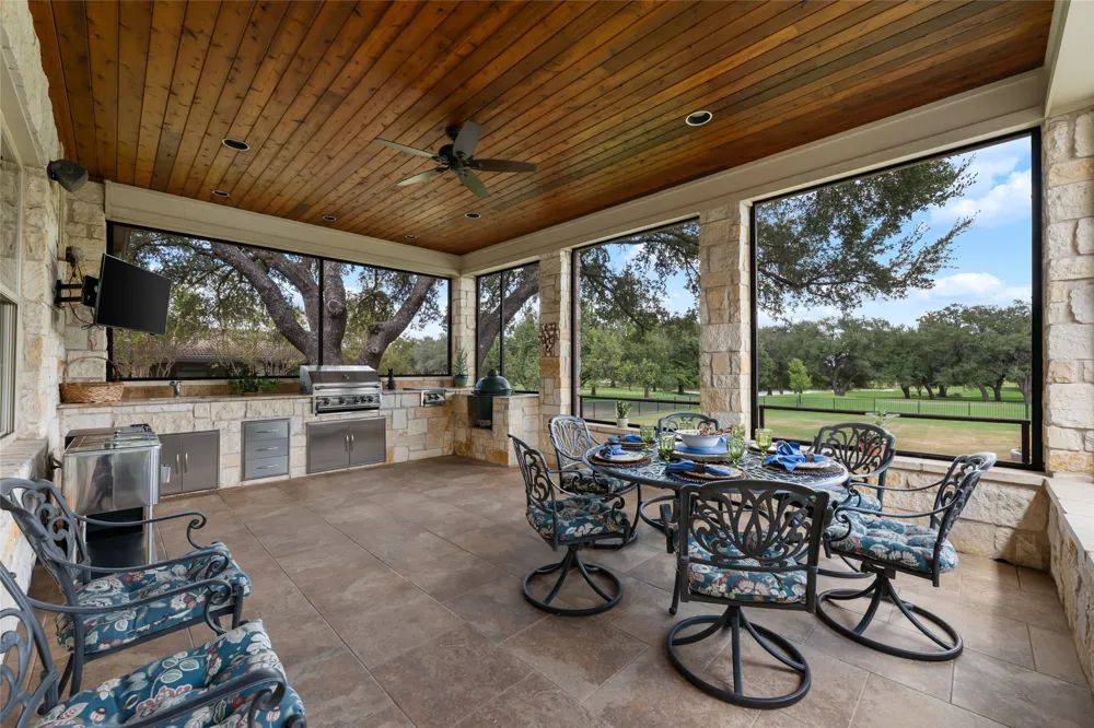 27017 Masters Parkway Spicewood, TX 78669