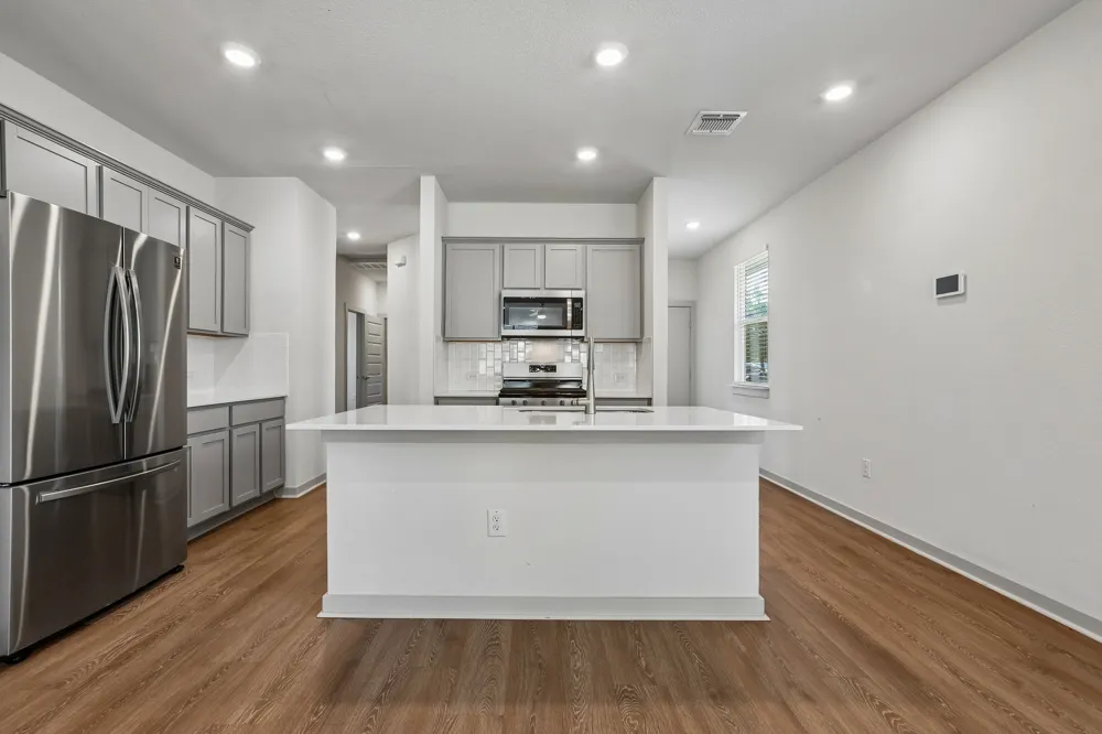 10724 Deaton Lane Austin, TX 78754