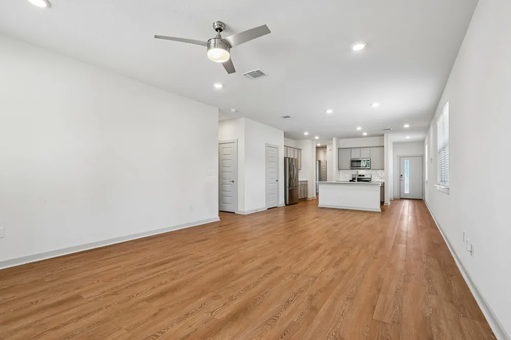 10724 Deaton Lane Austin, TX 78754