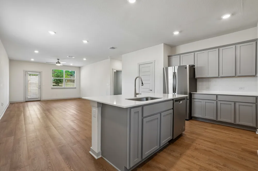 10724 Deaton Lane Austin, TX 78754