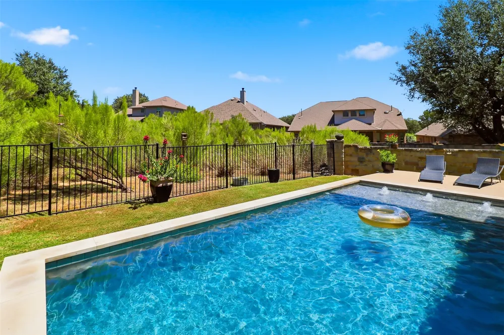 662 Catalina Lane Austin, TX 78737