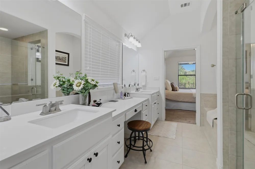 662 Catalina Lane Austin, TX 78737