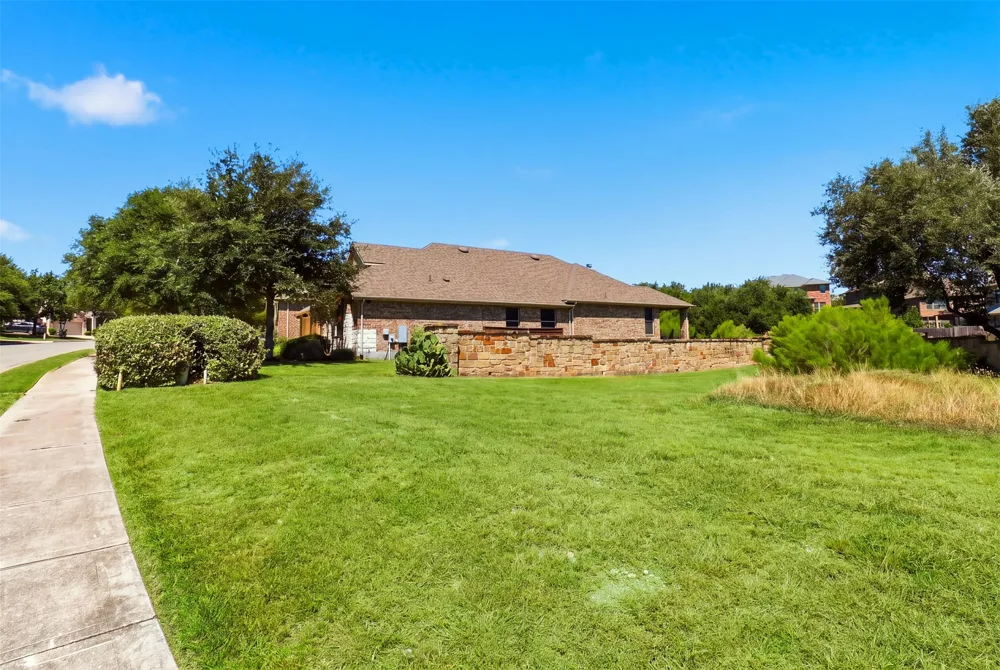 662 Catalina Lane Austin, TX 78737