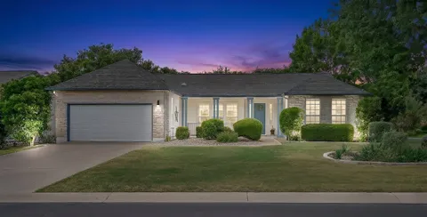 101 Vinca Drive