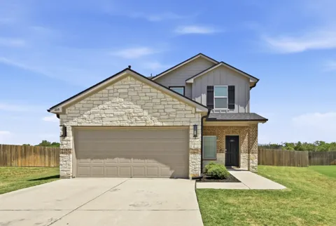 405 W Andover Lane
