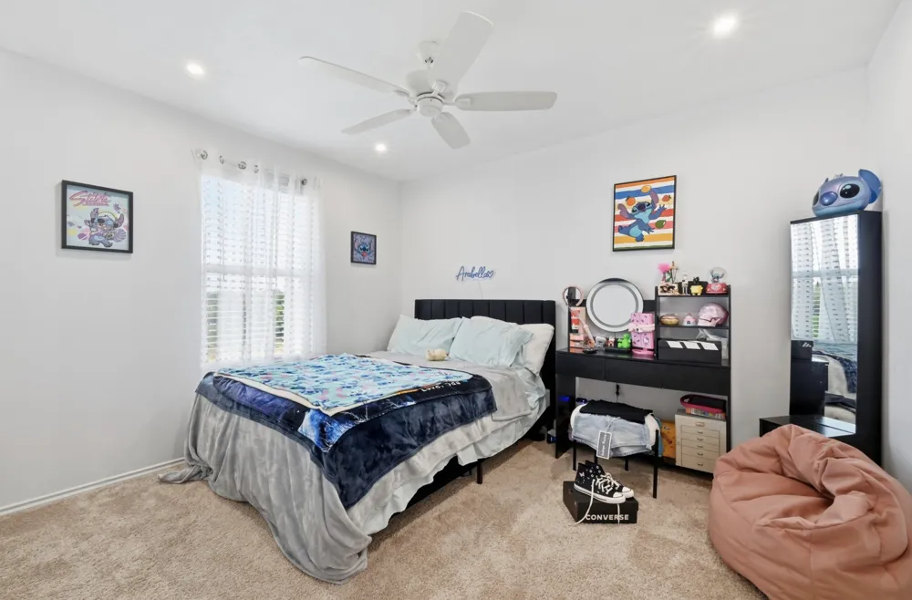 405 W Andover Lane Uhland, TX 78640