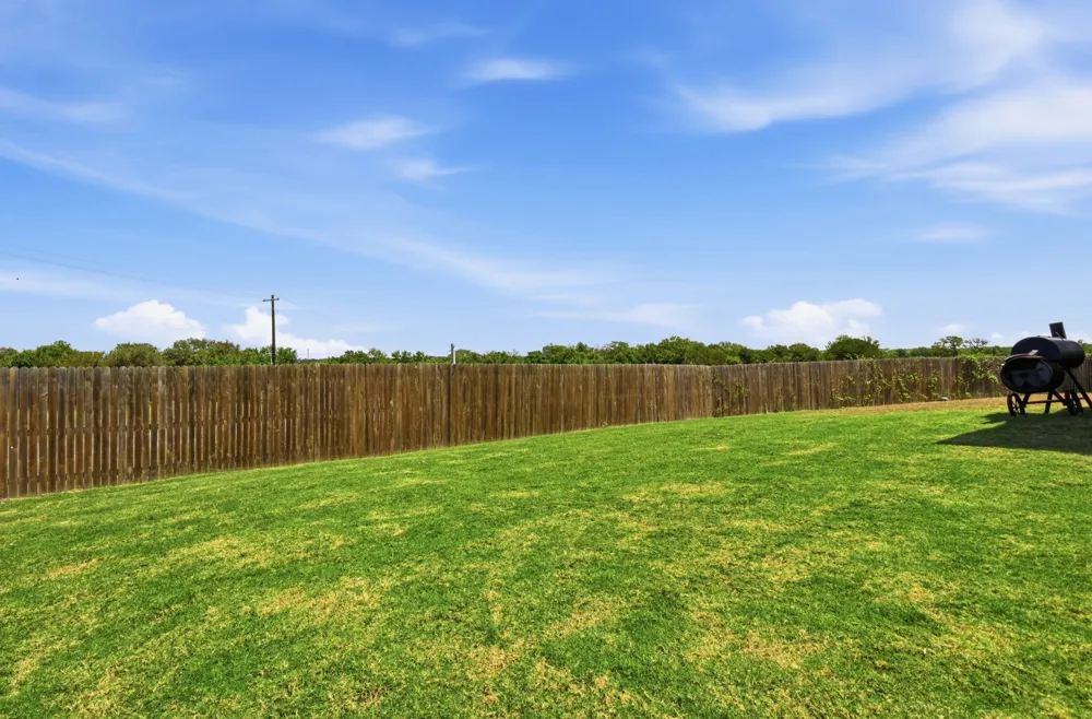 405 W Andover Lane Uhland, TX 78640