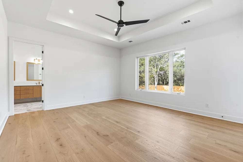 15 Champion Circle Wimberley, TX 78676