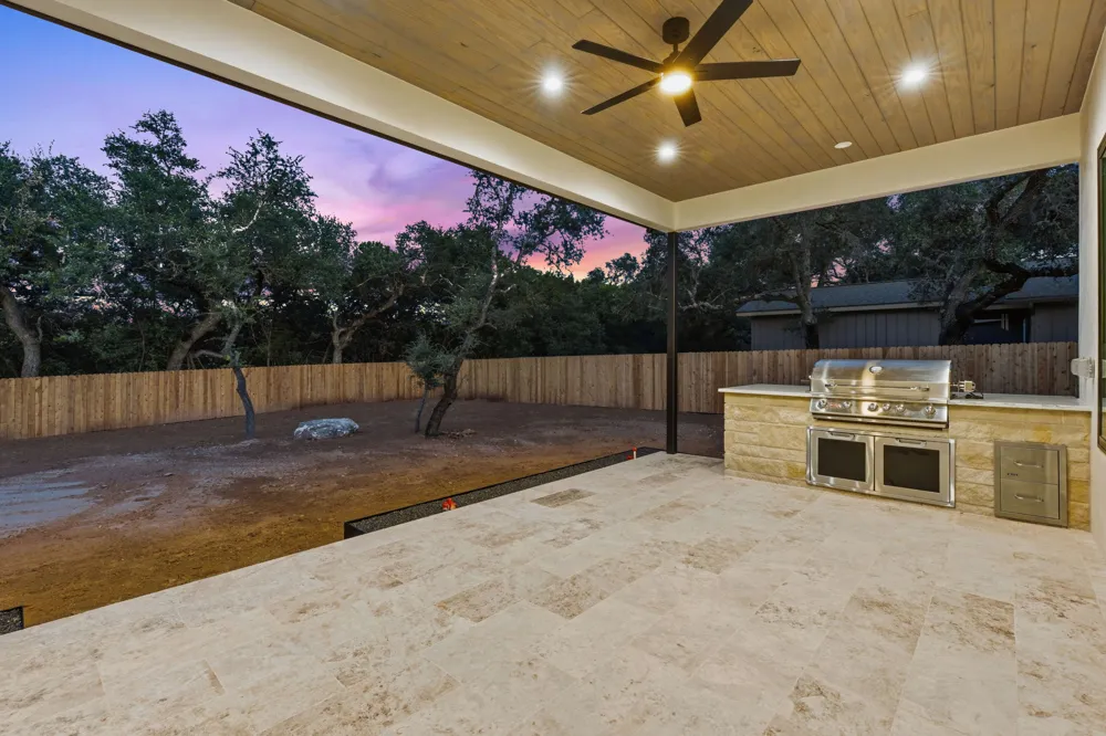 15 Champion Circle Wimberley, TX 78676
