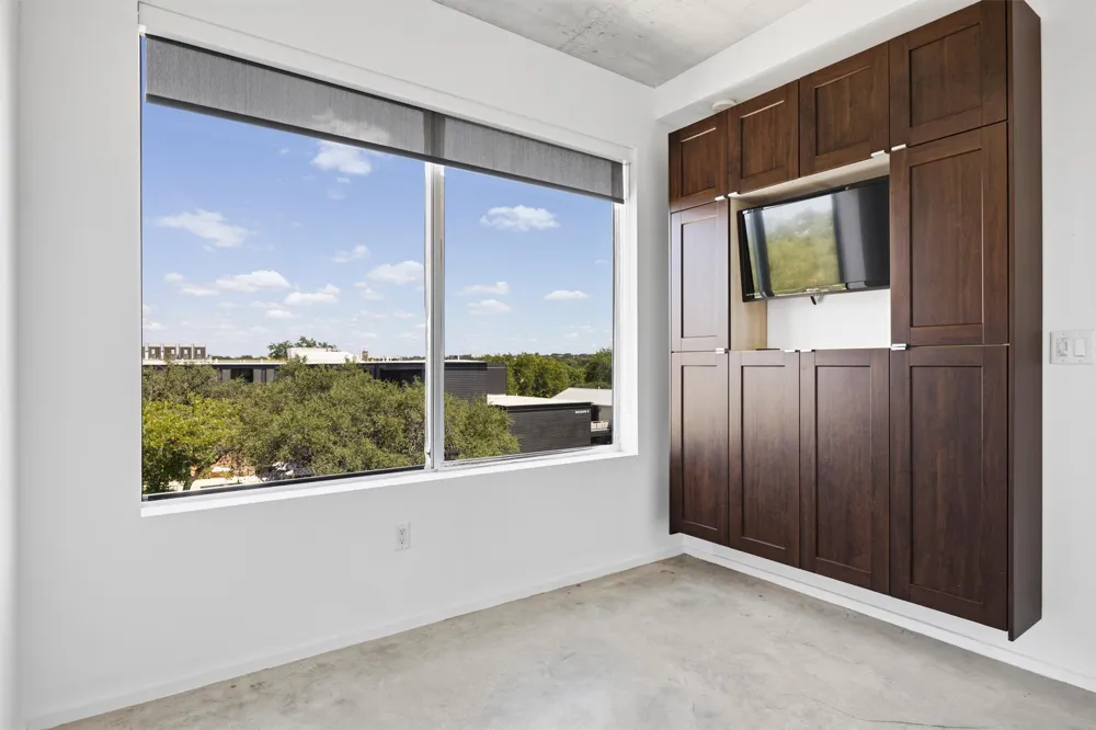 2301 S 5th Street #24 Austin, TX 78704