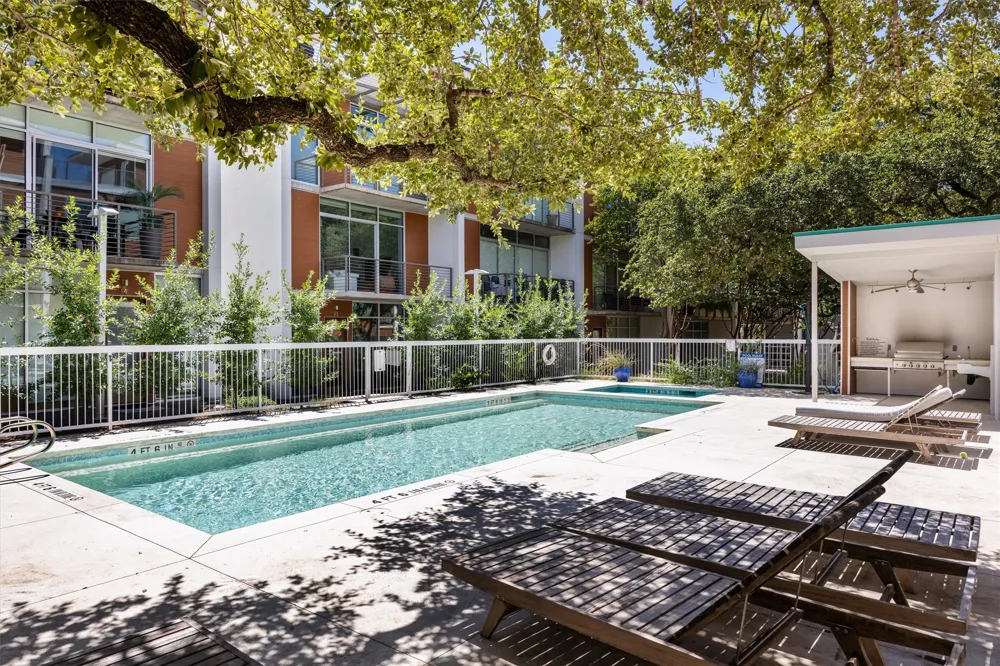 2301 S 5th Street #24 Austin, TX 78704