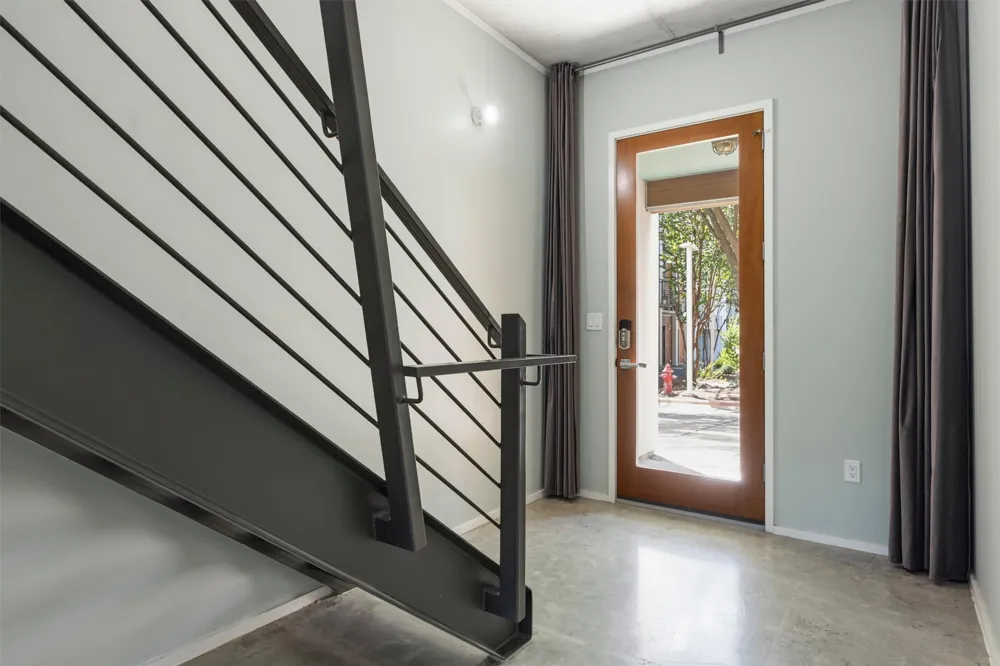 2301 S 5th Street #24 Austin, TX 78704