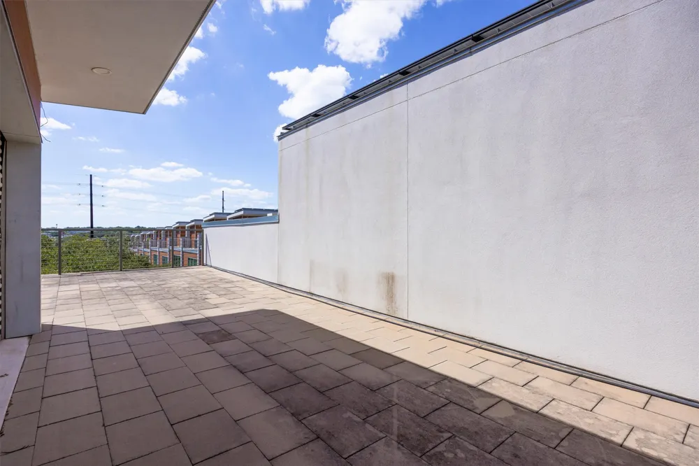 2301 S 5th Street #24 Austin, TX 78704