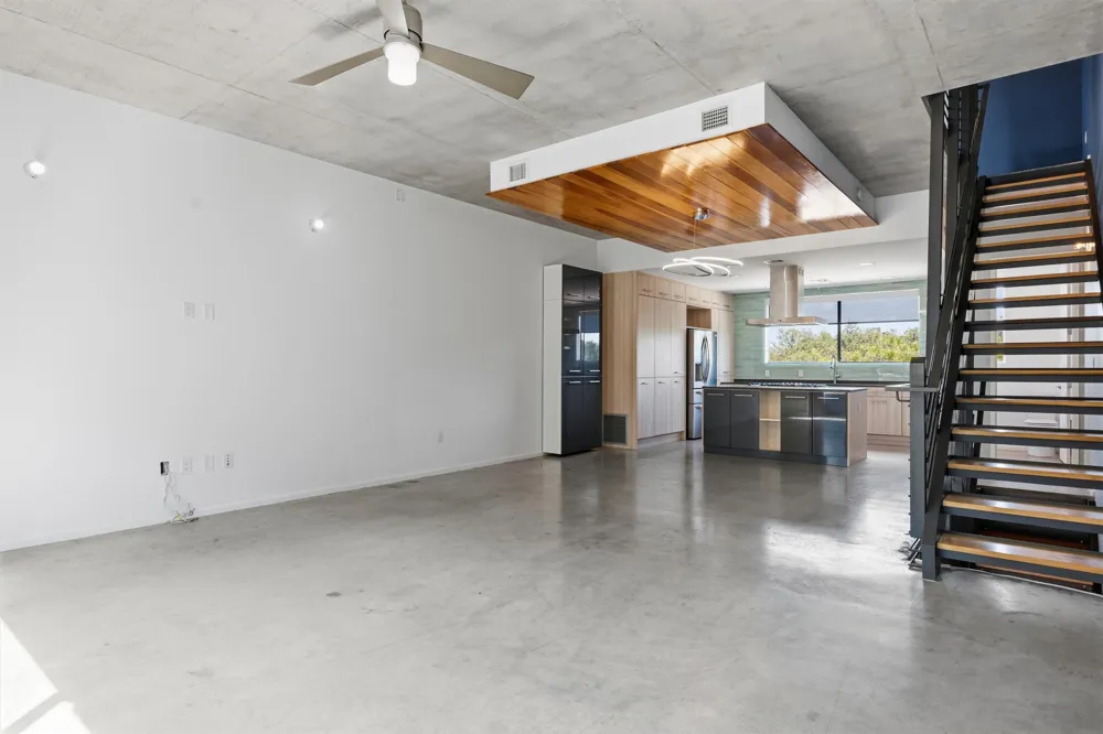2301 S 5th Street #24 Austin, TX 78704