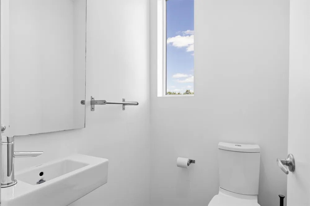 2301 S 5th Street #24 Austin, TX 78704
