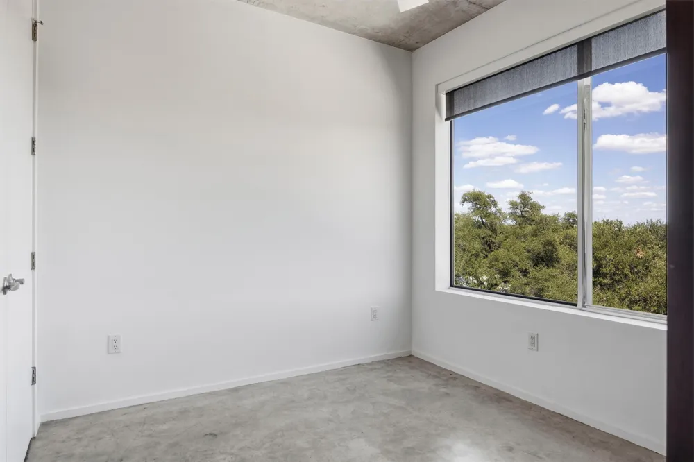 2301 S 5th Street #24 Austin, TX 78704