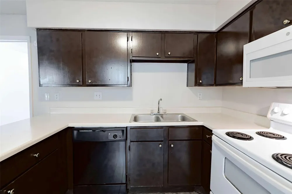 2809 W William Cannon Drive #A108 Austin, TX 78745