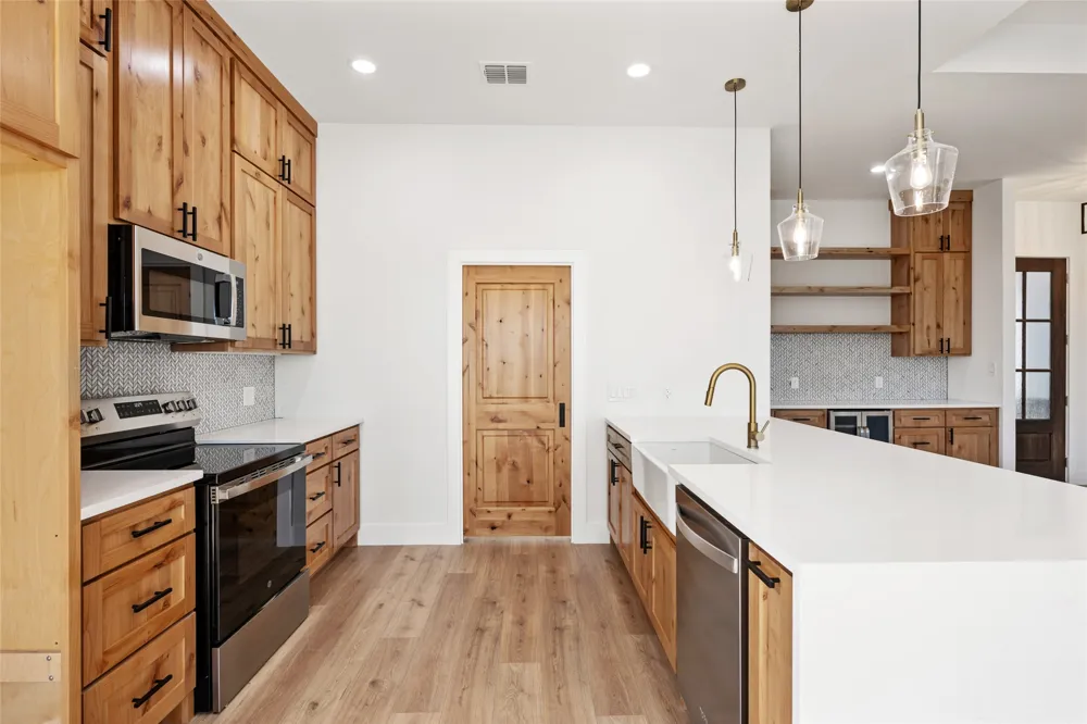 111 Kukui Court Bastrop, TX 78602