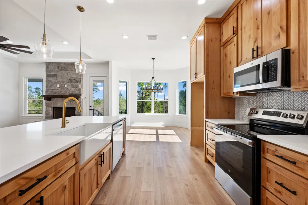 111 Kukui Court Bastrop, TX 78602