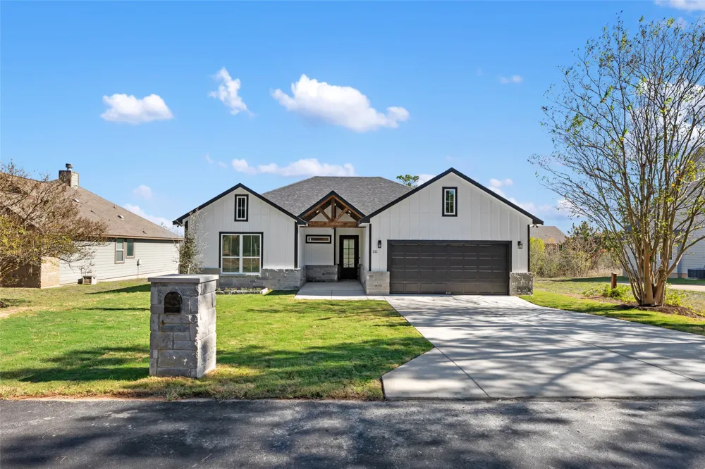 111 Kukui Court Bastrop, TX 78602