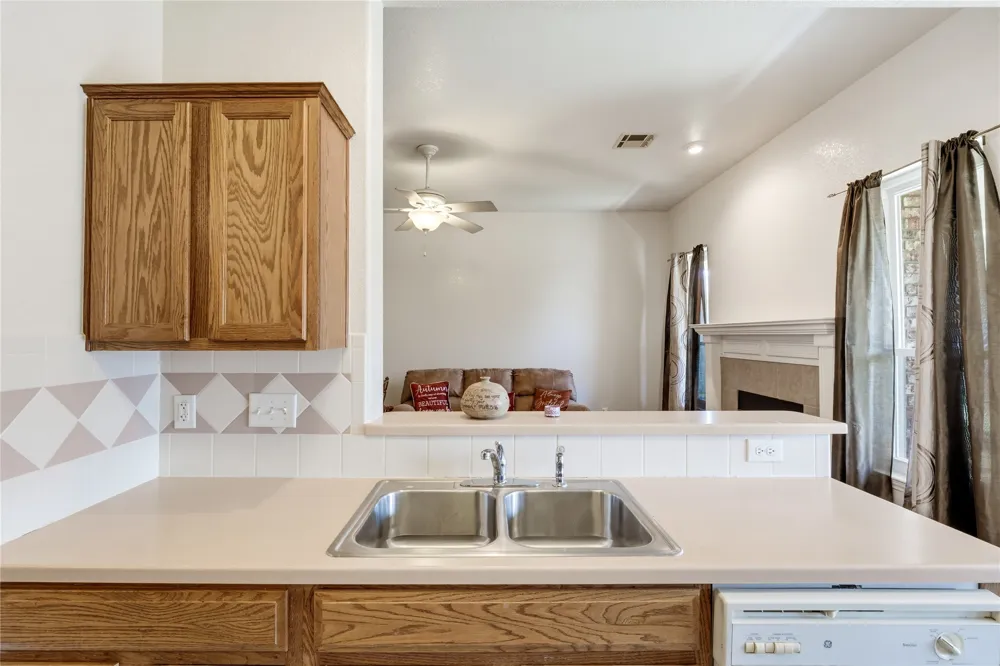 6003 Alexus Drive Killeen, TX 76542