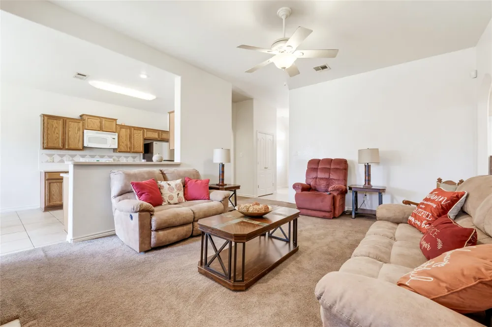 6003 Alexus Drive Killeen, TX 76542