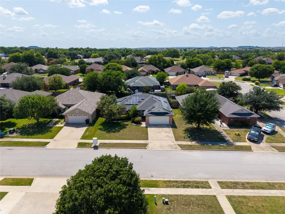 6003 Alexus Drive Killeen, TX 76542