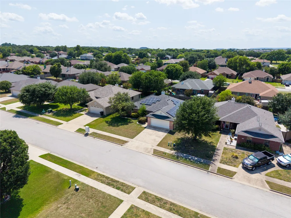 6003 Alexus Drive Killeen, TX 76542