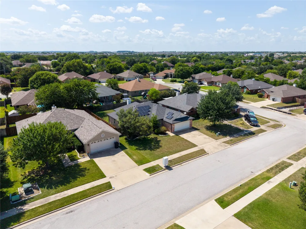 6003 Alexus Drive Killeen, TX 76542