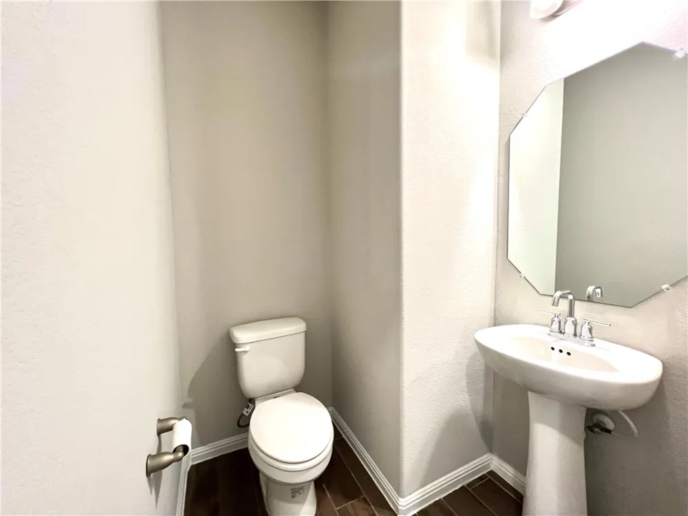 3240 E Whitestone Boulevard #86 Cedar Park, TX 78613