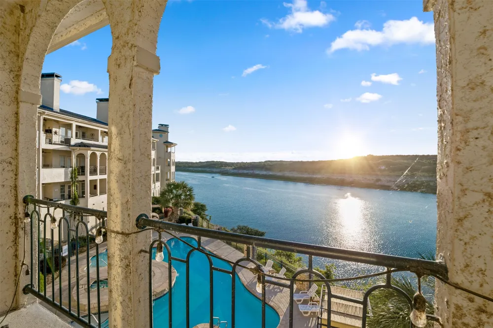 3404 American Drive #3203 Lago Vista, TX 78645
