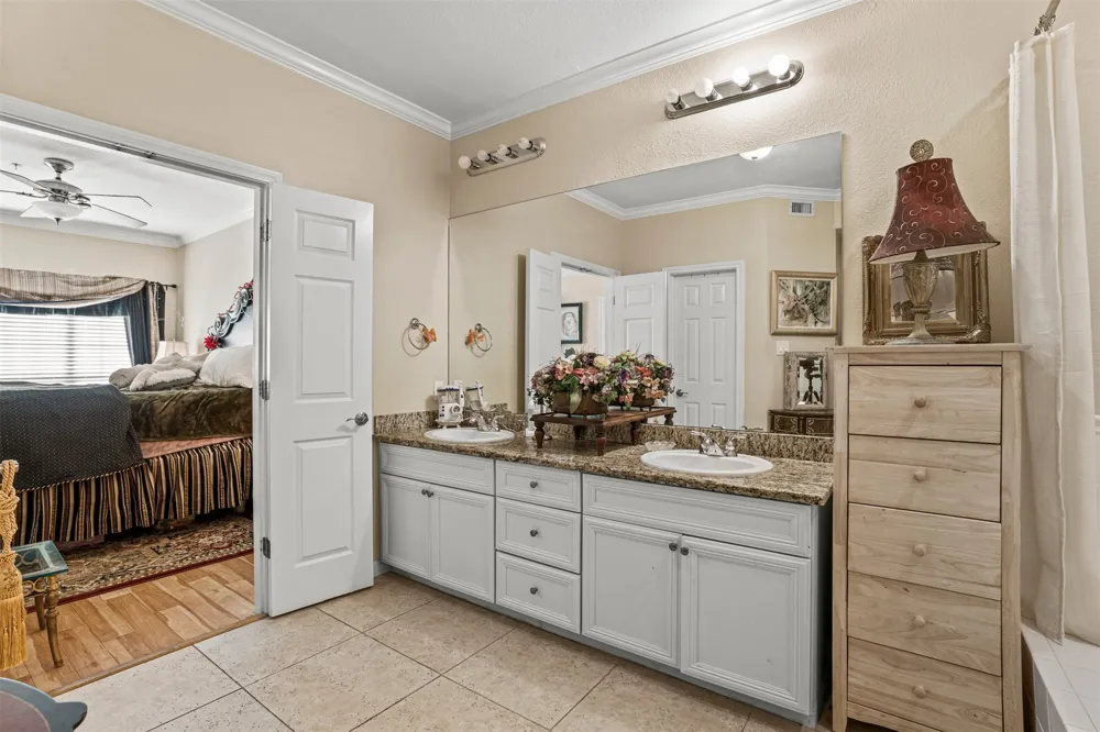 3404 American Drive #3203 Lago Vista, TX 78645