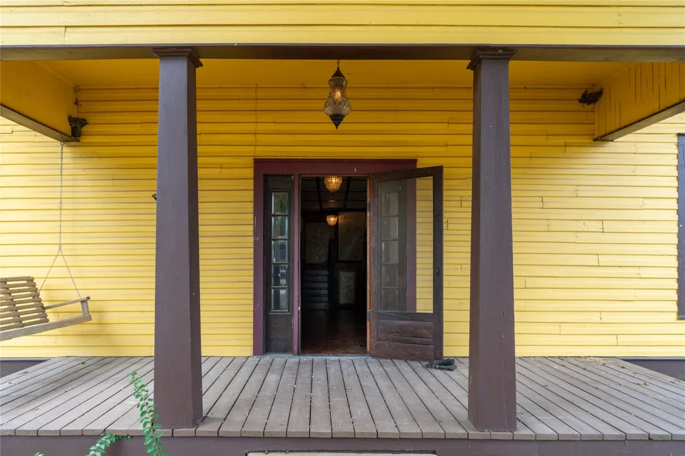 115 Lockhart Street Paige, TX 78659