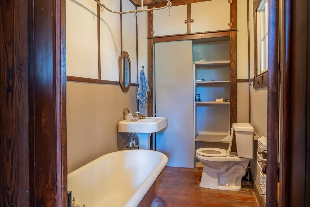 115 Lockhart Street Paige, TX 78659