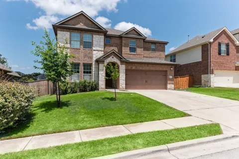 4233 Privacy Hedge Street