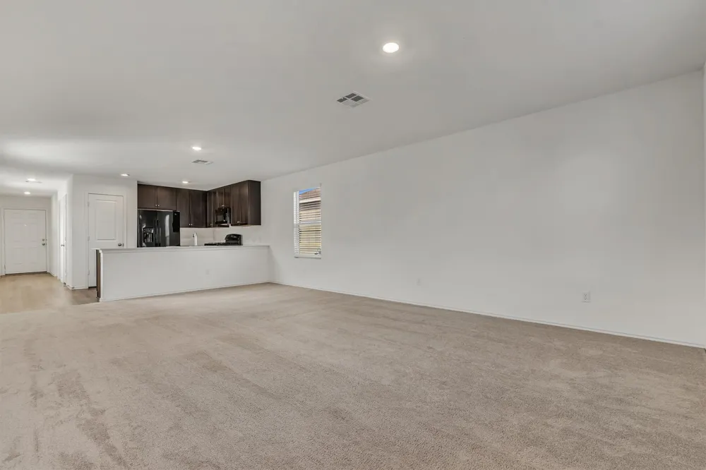 231 Gabbro Gardens Maxwell, TX 78656